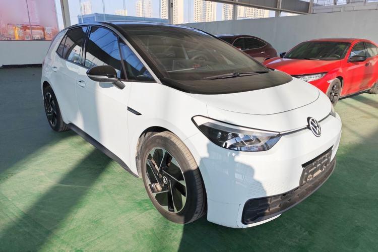 Used Volkswagen ID.3 2023 Pure Smart Edition
