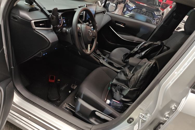 Used Toyota Corolla 2021 Dual-Motor 1.8L E-CVT Elite Edition
