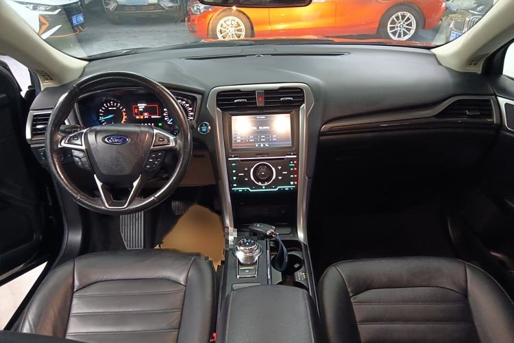 Used Ford Mondeo 2017 EcoBoost 180 Stylish Model
