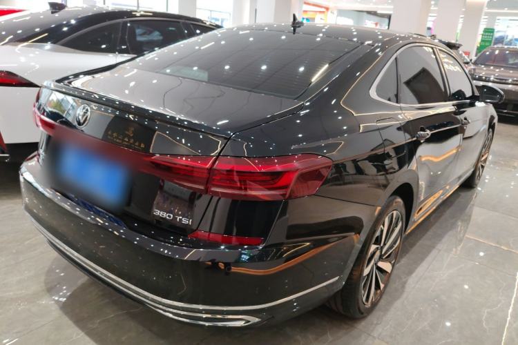 Used Volkswagen Passat 2025 Premium Version 380TSI Dragon Edition
