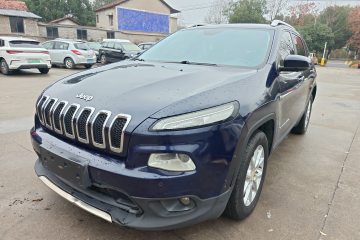 Used Jeep Cherokee 2016 2.4L Leading Edition