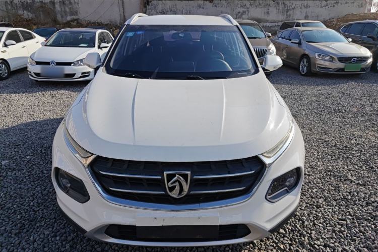Used Baojun 510 2017 1.5L Automatic Fashion Model