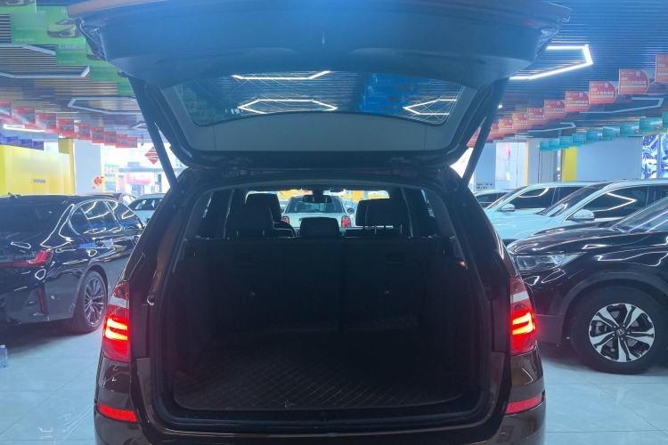 Used BMW X3 2016 sDrive20i
