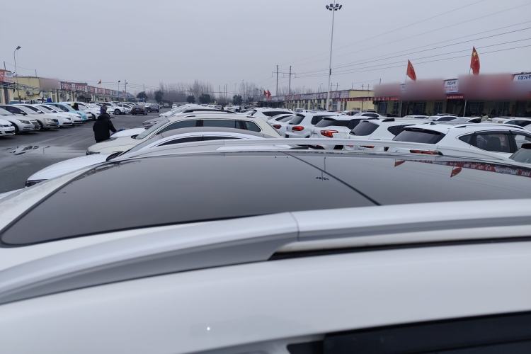 Used Baojun 530 2021 Global Car Anniversary Edition 1.5T Manual Prestige Model 6 Seats