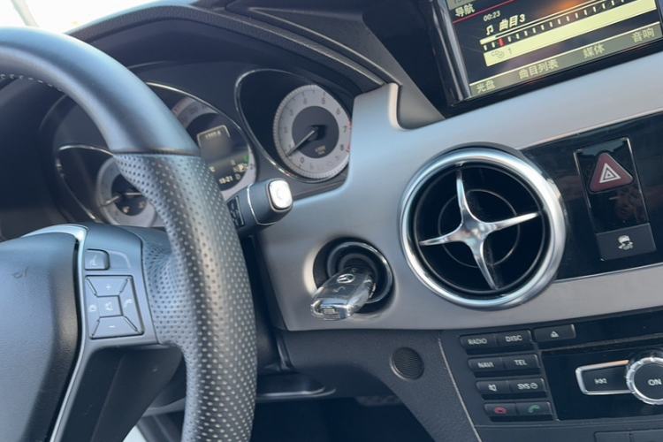 Used Mercedes-Benz GLK-Class 2014 GLK 260 4MATIC Dynamic Model
