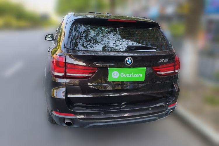 Used BMW X5 2015 xDrive28i
