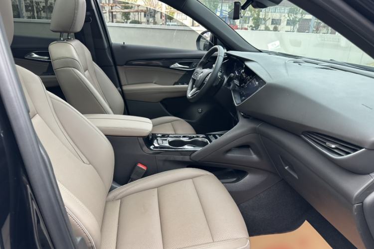 Used Buick Envision 2021 Encore Plus 652T Five-Seat Luxury Model
