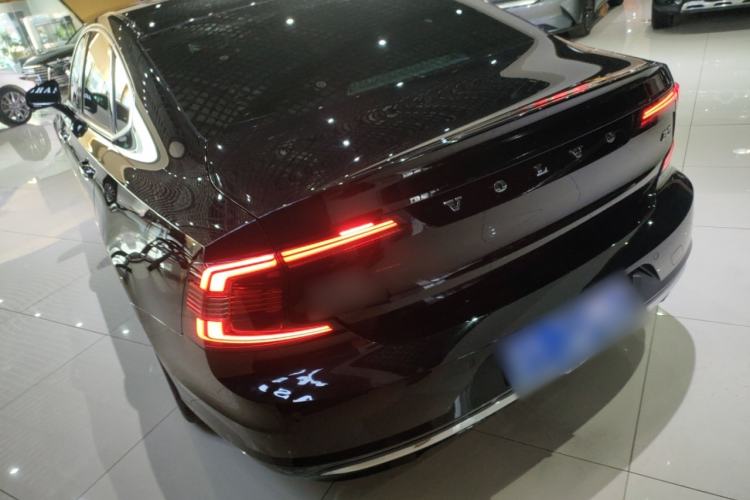 Used Volvo S90 2022 B5 Zhiyuan Luxury Edition
