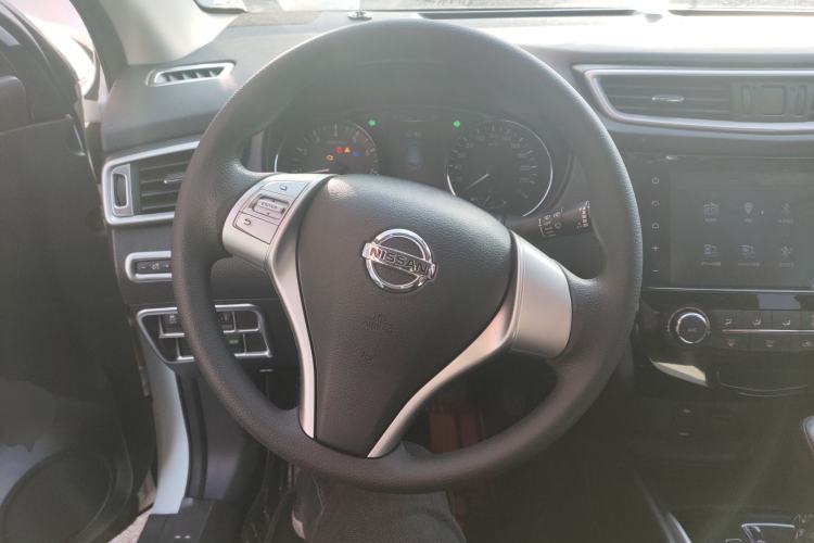 Used Nissan Qashqai 2016 1.2T CVT Fashion Edition
