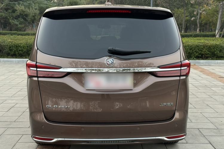 Used Buick GL8 2021 Land Cruiser Executive Class 652T Luxury Model
