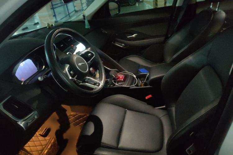 Used Jaguar E-PACE 2024 Youth Sports Edition R-DYNAMIC
