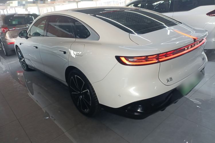 Used VOYAH PASSION 2024 PHEV Four-Wheel Drive Ultra-Long Range Flagship Model
