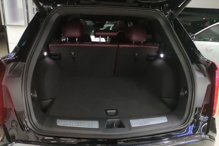 Used Cadillac XT5 2025 2.0T Platinum Edition