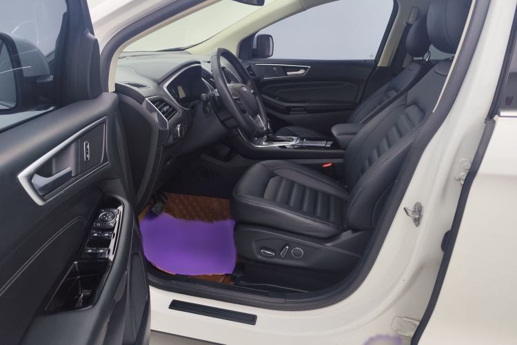 Used Ford Edge 2018 EcoBoost 245 Two-Wheel-Drive Titanium 7-Seater China VI Standard
