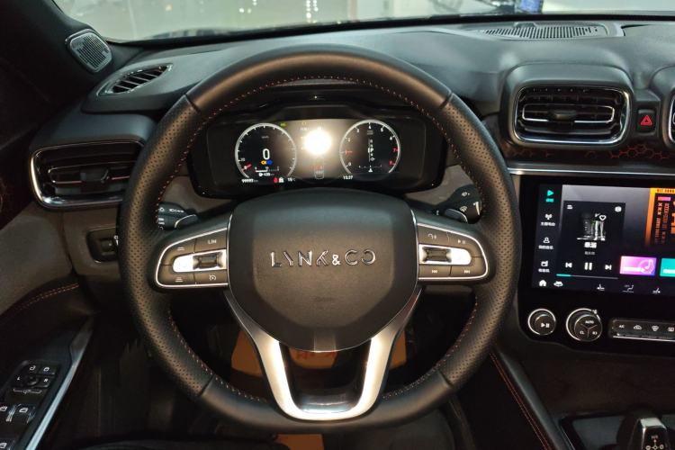 Used Lynk & Co 03 2020 1.5TD DCT JingPro Edition
