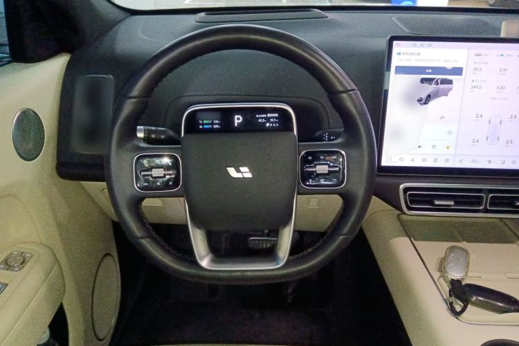 Used Li Auto L7 2023 Pro Model
