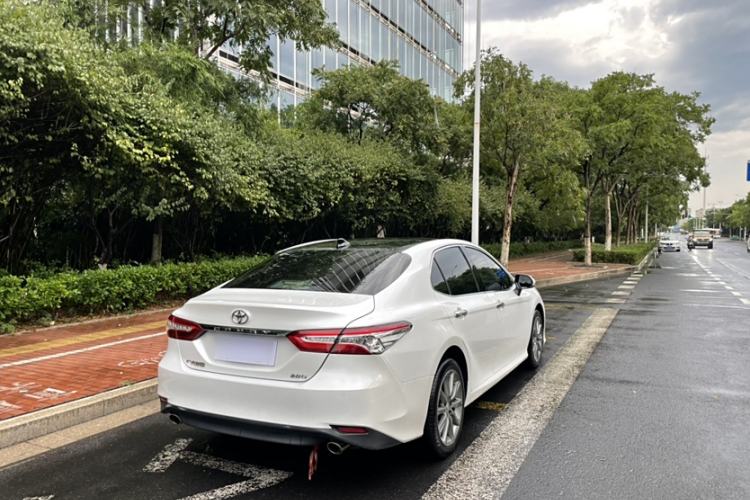 Used Toyota Camry 2019 Revised Version 2.0G Luxury Edition
