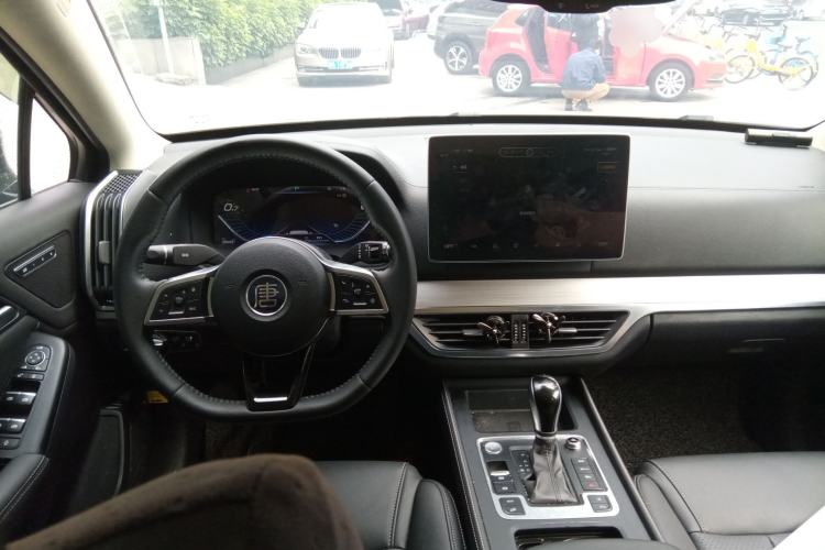 Used BYD Tang 2018 2.0T Automatic SmartConnect Prestige 7-Seater China V Standard