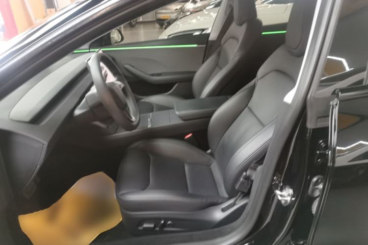 Used Tesla Model 3 2023 Rear-Wheel-Drive Version
