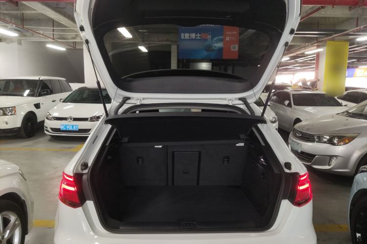 Used Audi A3 2018 30th Anniversary Edition Sportback 35 TFSI Ambition Model
