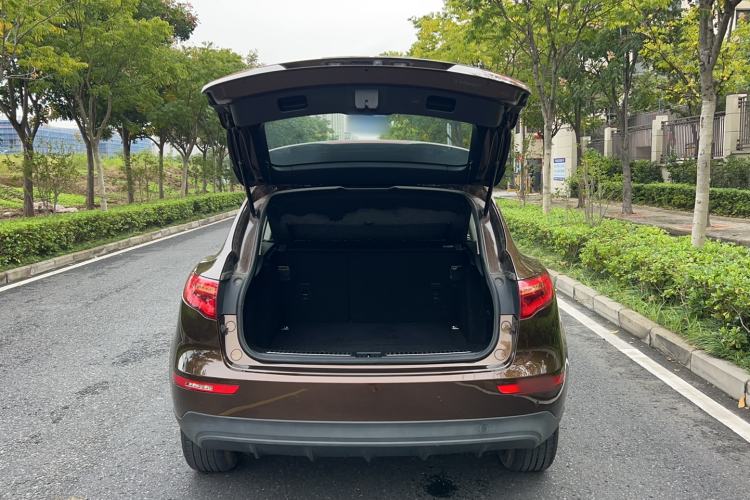 Used Zotye SR9 2017 2.0T Automatic Ultimate Road Edition