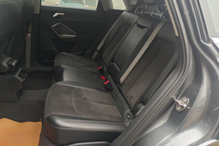 Used Audi Q3 2021 35 TFSI Fashion Dynamic Model