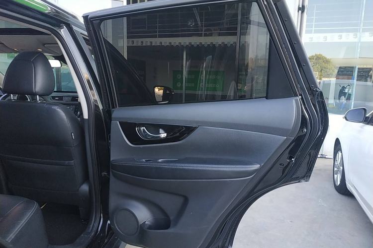 Used Nissan X-Trail 2020 2.0L XL Premium CVT 2WD SmartConnect Luxury Edition
