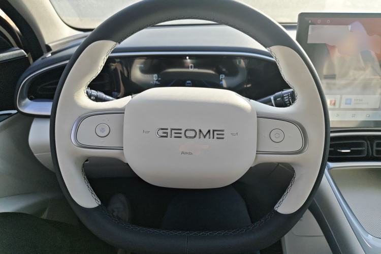 Used  Geome 2025 310km Dream Edition
