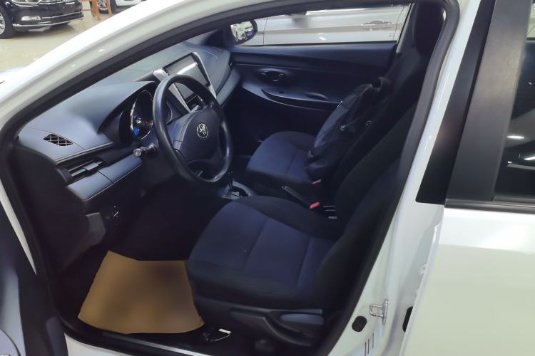 Used Toyota YARiS L 2016 Revised 1.5E CVT Charming Edition
