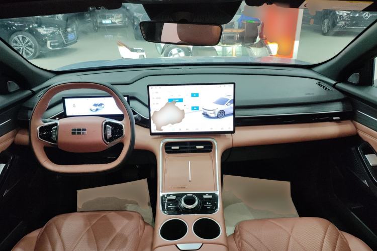 Used  L6 2025 EM-i 140km Starship Edition