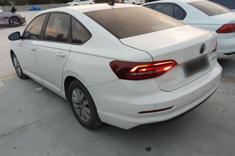 Used Volkswagen Lavida 2022 1.5L Automatic Fashion Edition
