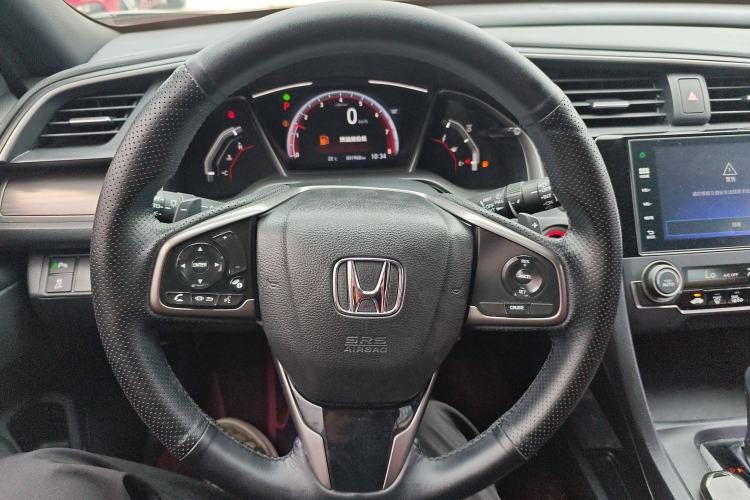 Used Honda Civic 2021 HATCHBACK 220TURBO CVT Trendy Cool Edition
