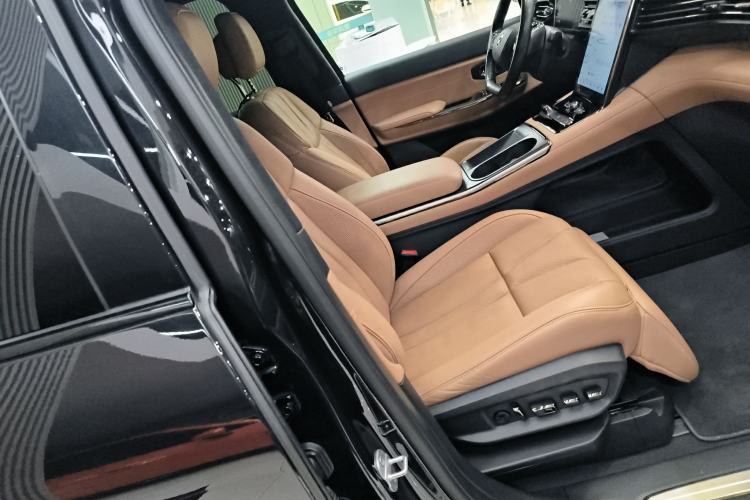 Used Nio ES8 2020 580 km Range Signature Edition Six-Seater Version
