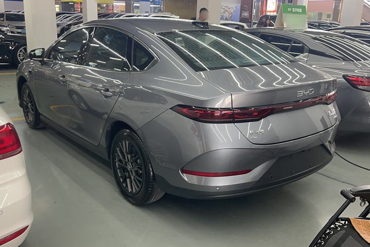 Used BYD Qin PLUS 2025 EV Smart Drive Edition 510KM Leading Model
