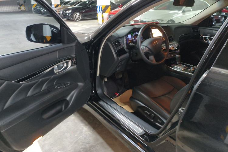 Used Infiniti Q70 2015 Q70L 2.5L Elite Edition
