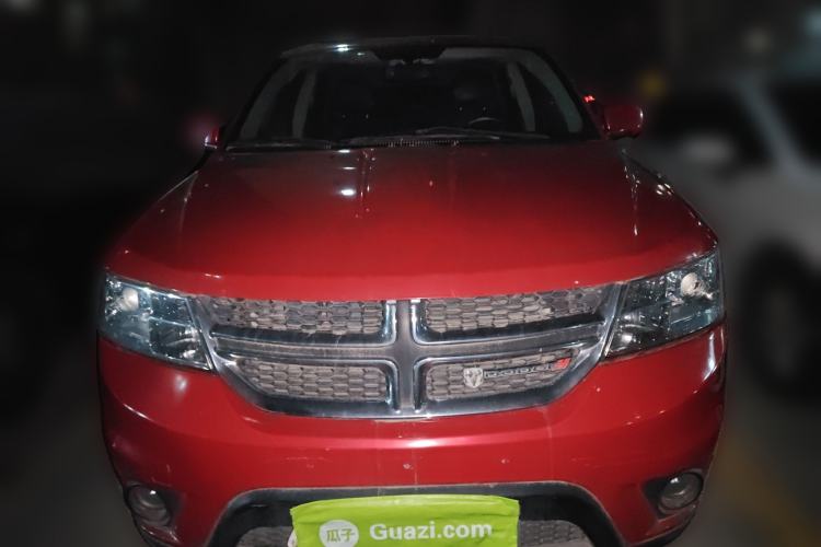 Used Dodge Journey 2013 2.4L Two-Wheel Drive Luxury Version