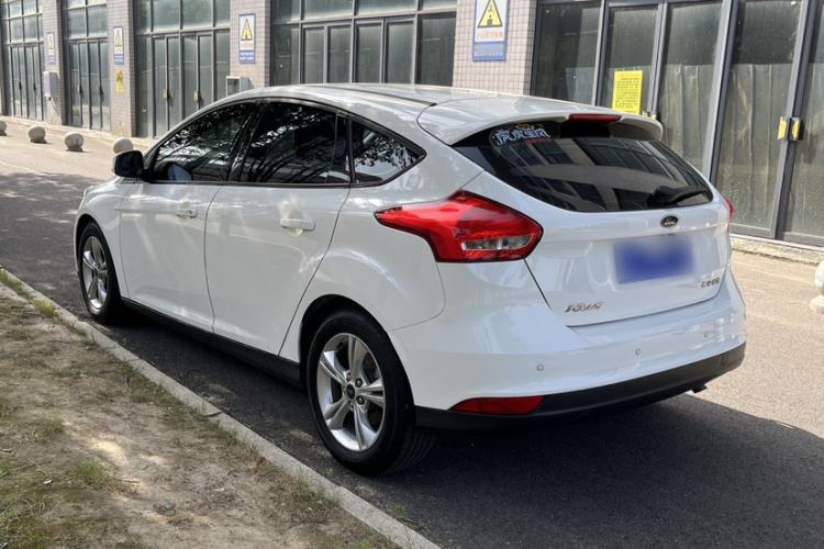 Used Ford Focus 2015 Hatchback 1.6L Automatic Comfort Model
