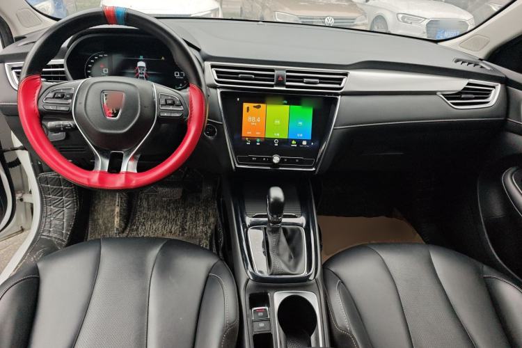 Used Roewe i5 2020 1.5L Automatic 4G Connect Luxury Flagship Edition
