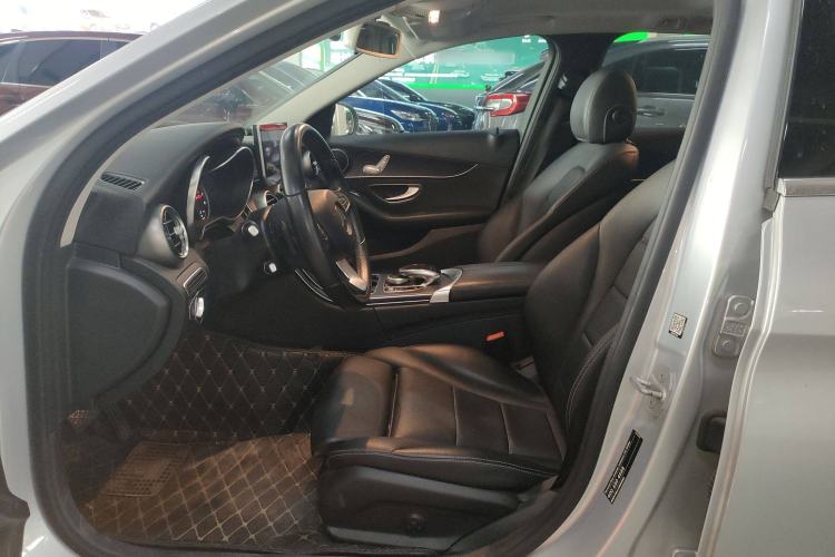 Used Mercedes-Benz C-Class 2015 C 200 station wagon
