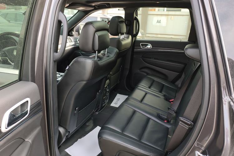 Used  Grand Cherokee 2021 3.0L 80th Anniversary Edition
