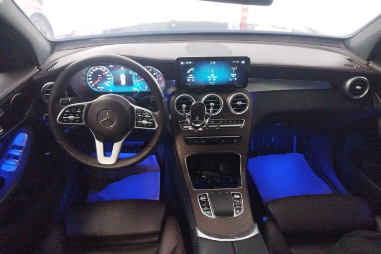 Used Mercedes-Benz GLC 2021 GLC 260 L 4MATIC Luxury Model