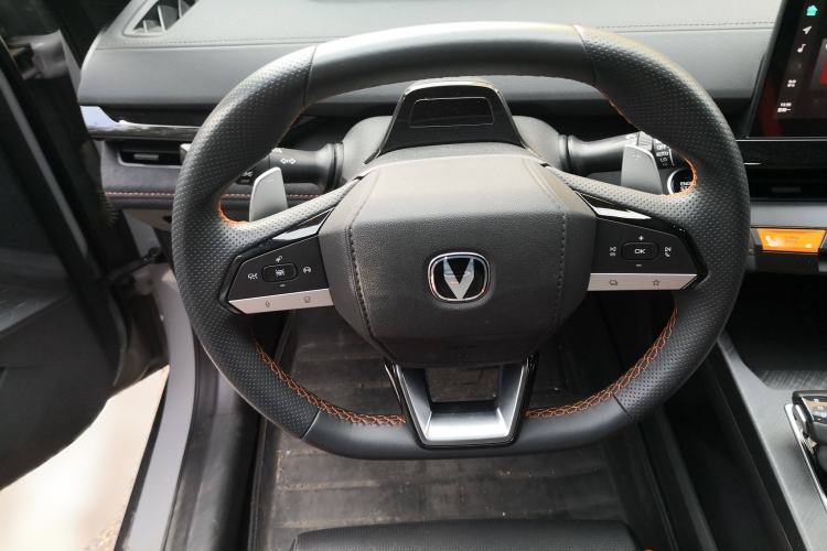 Used Changan UNI-V 2022 2.0T Leading-Speed Edition
