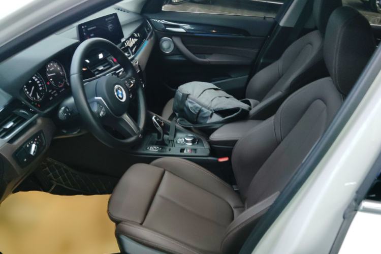 Used BMW X1 2022 sDrive25Li Leading Model
