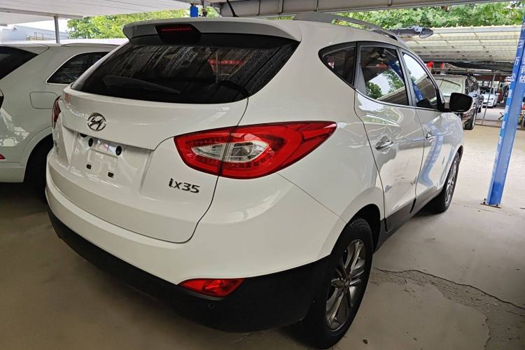 Used Hyundai ix35 2015 2.0L Automatic 2WD Smart Type China IV
