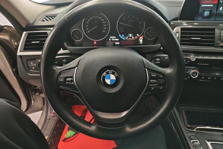 Used BMW 3 Series 2018 320Li Fashion Model
