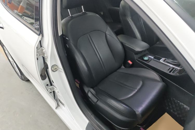 Used Kia K5 2016 1.6T Automatic LUX
