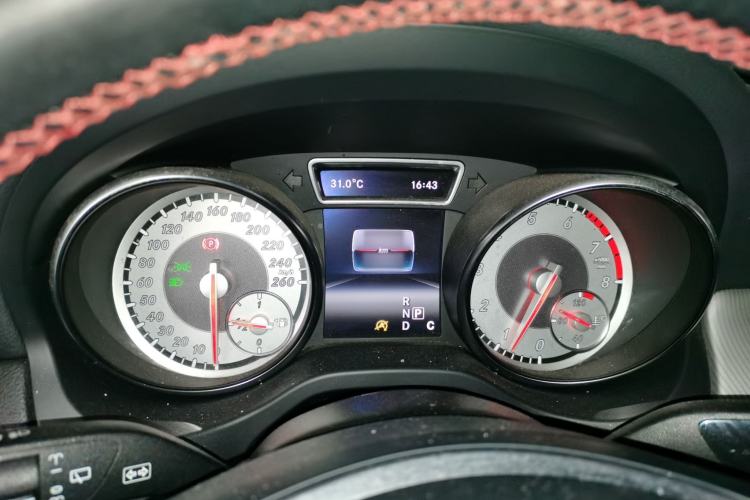 Used Mercedes-Benz GLA 2016 GLA 200 Fashion Model