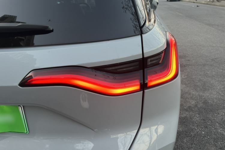 Used Nio ES8 2020 450 km Range 6-Seater Version
