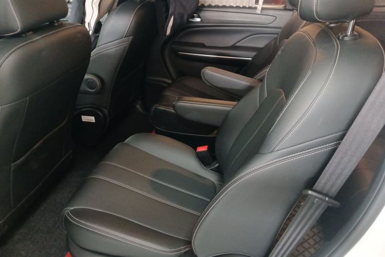 Used GAC Trumpchi M6 2021 270T DCT Luxury Edition (7-seater)
