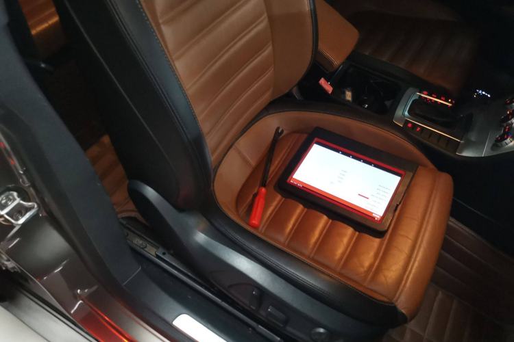 Used Volkswagen FAW-Volkswagen CC 2013 1.8TSI Luxury Model
